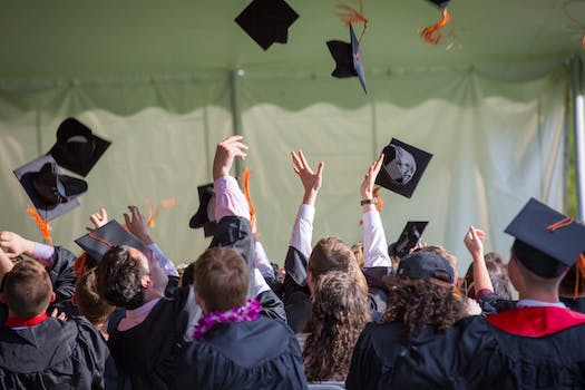 Smart Financial Moves for Recent College Graduates
